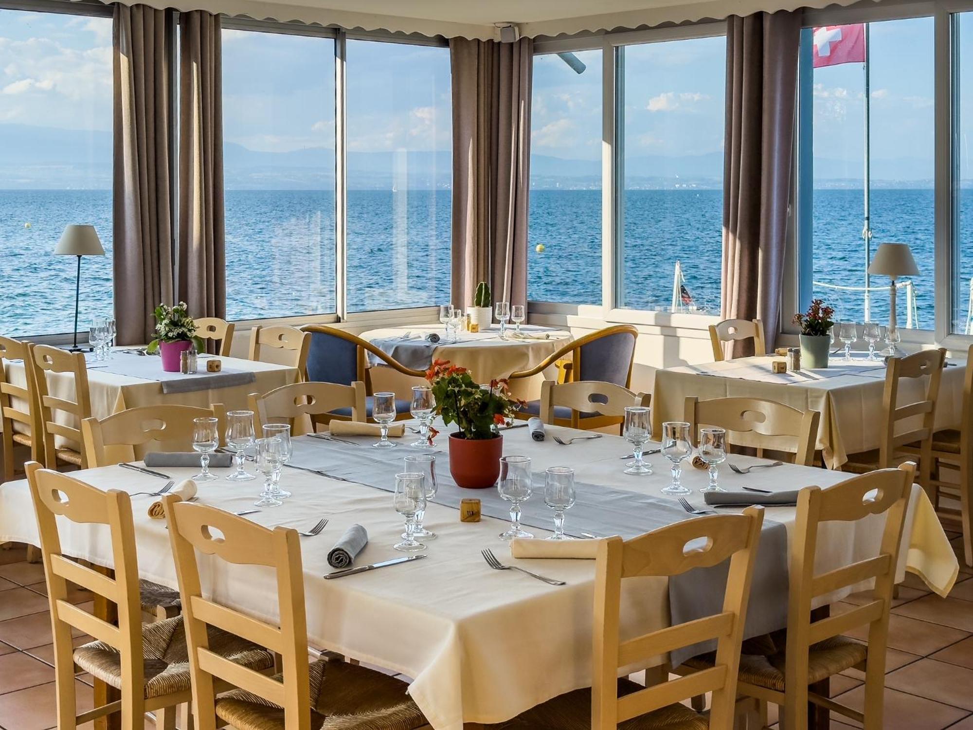 Hotel De La Plage Амфион-ле-Бен Экстерьер фото